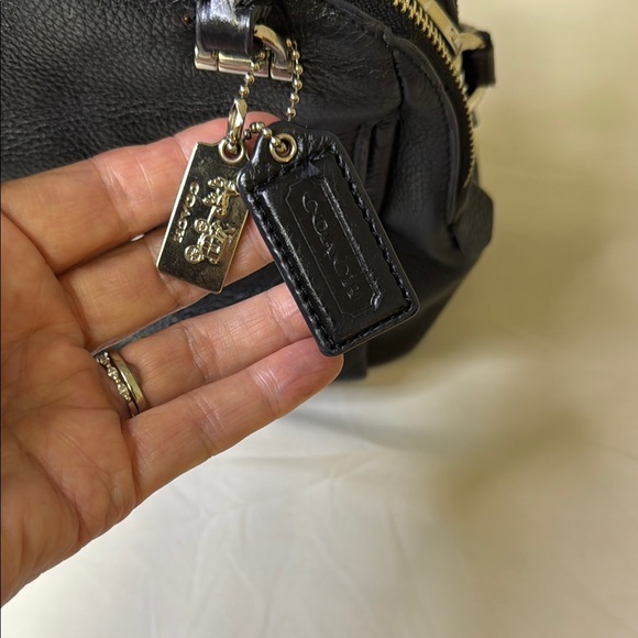 Coach Black Crossbody Bag with Silver‎ Accents double hangtag - Picture 3 of 16
